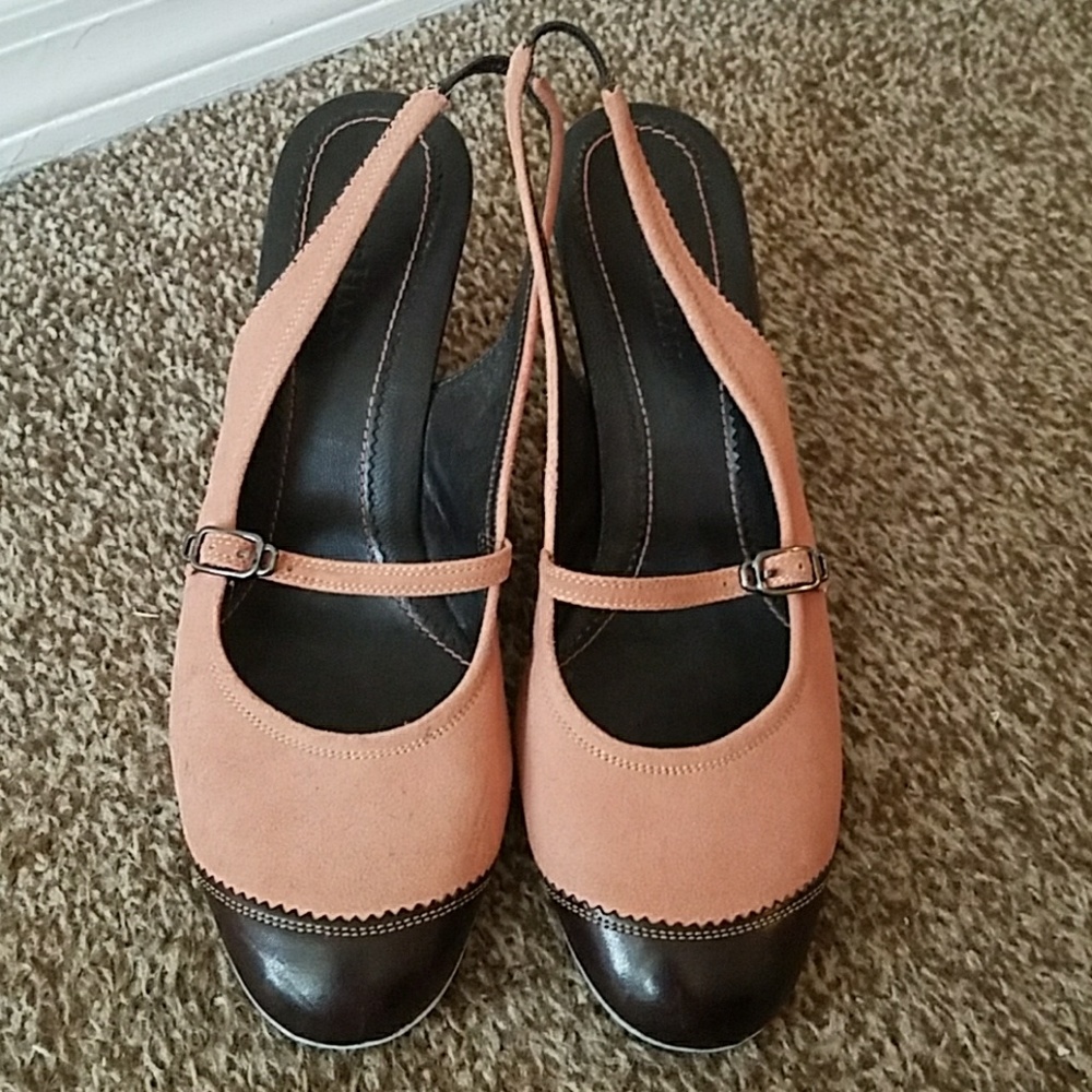 Cole Haan Pump